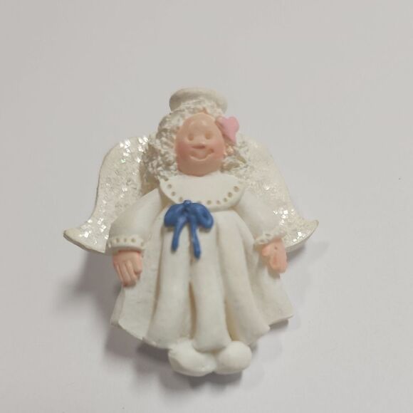 JS vintage polymer clay angel  Pin Brooch - Picture 1 of 3